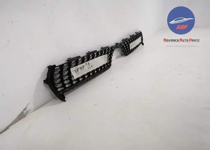 Ornament Grila Centrala Radiator Stanga Dreapta Sus  DIAMOND Mercedes- - Foto 2