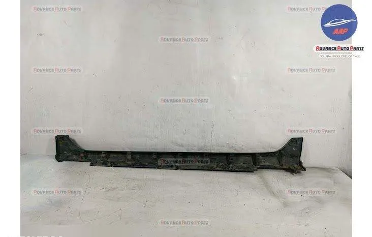 Prag Dreapta original Honda  Civic  10 [2015 - 2020] - Foto 5