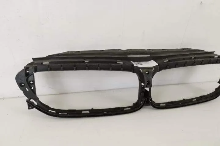 Grila Centrala Activa Electrica Originala In Stare Buna BMW  Seria 7 - Foto 2