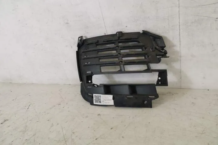 Grila Proiector Laterala Stanga Originala In Stare Buna	 Land Rover  R - Foto 3