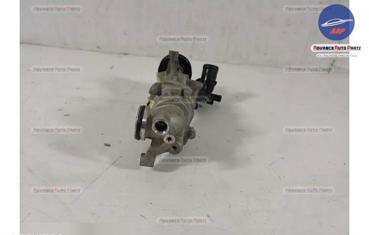 Pompa Apa Motor 2.0 original Mercedes-Benz  E-Class  W213 [2016 - 2020 - Foto 4