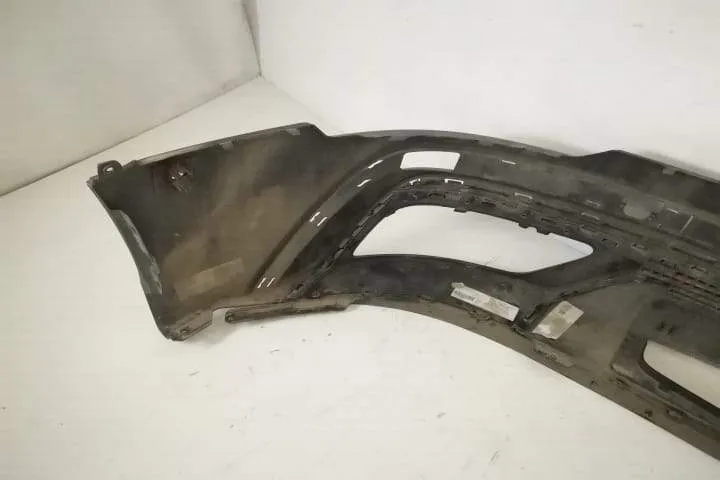 Fusta Spoiler Bara Spate Originala In Stare Buna Cu Ornament Audi  Q8 - Foto 7