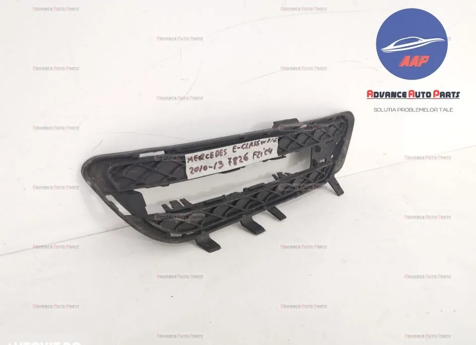Grila proiector stanga cod A2128851523 originala Mercedes-Benz  E-Clas - Foto 2