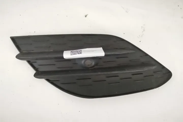 Grila Proiector Cu Senzori Stanga Originala In Stare Buna	 Mercedes-Be