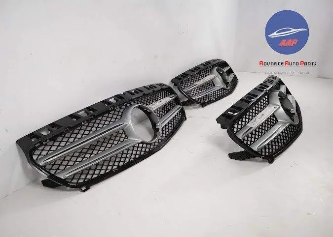Grila Centrala Radiator originala Mercedes-Benz A-Class W176 [2012 - 2 - Foto 2