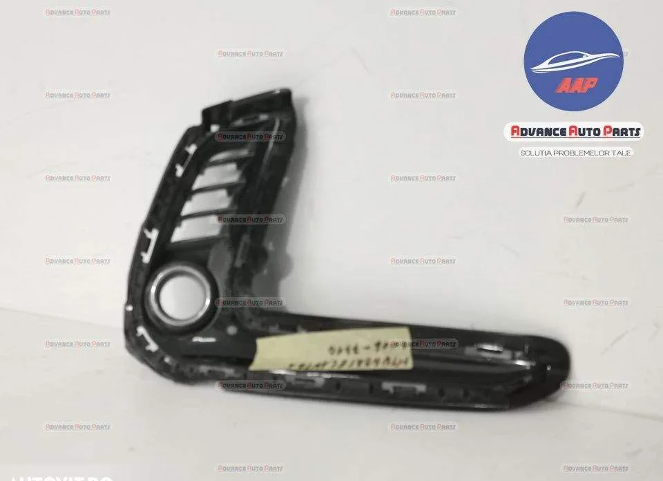 Grila proiector dreapta cod 86564F2310 originala Hyundai  Elantra  AD