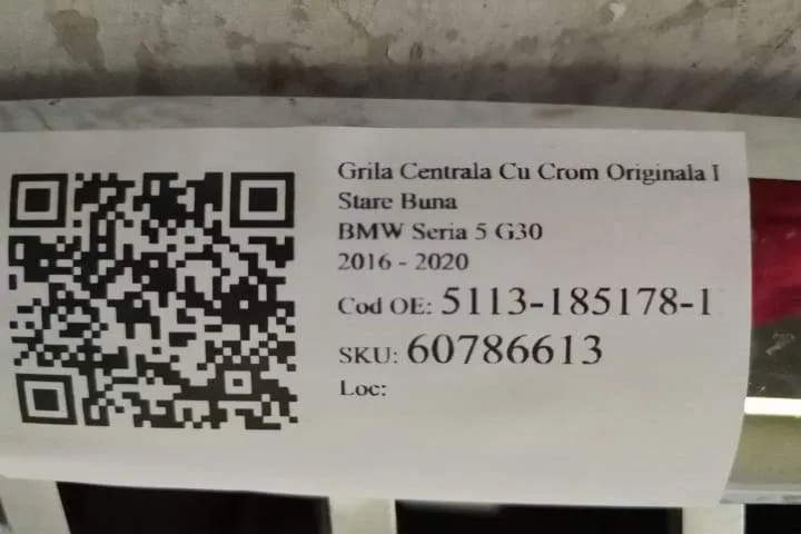 Grila Centrala Cu Crom Originala In Stare Buna  BMW  Seria 5  G30 [201 - Foto 7
