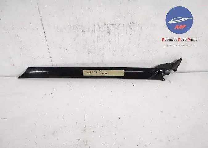 Ornament Stalp Parbriz Dreapta original Land Rover  Range Rover Velar - Foto 1