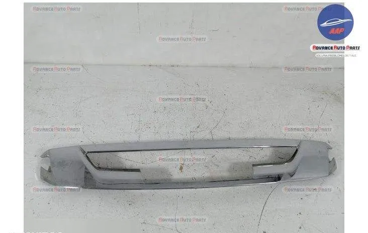 Ornament Cromat Grila Centrala originala Isuzu  D-Max  2 [2011 - 2015]