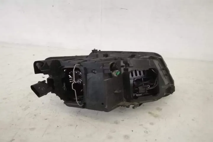 Far Stanga Original Xenon Avariat Audi  Q5  8R [2008 - 2012] - Foto 4
