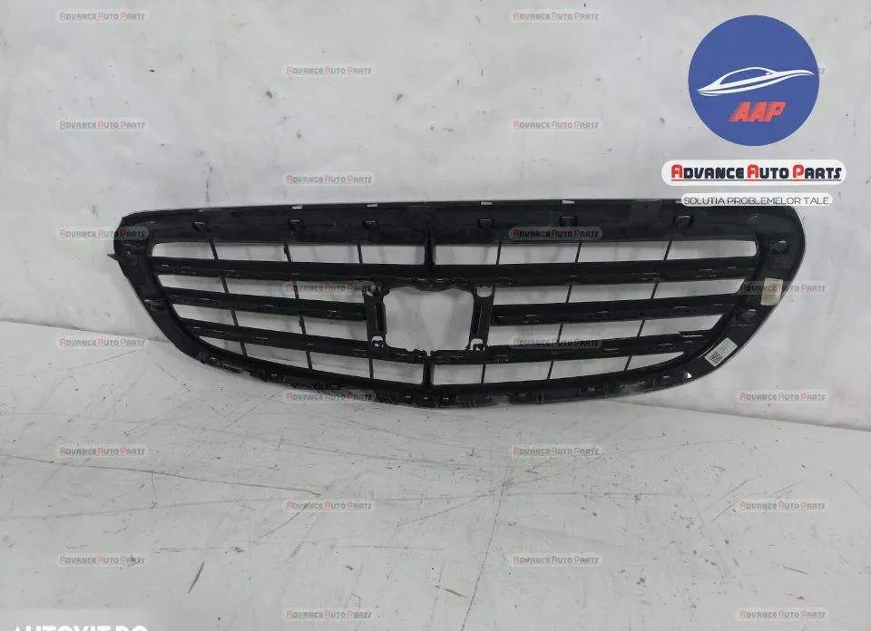 Grila Centrala Distronic Mercedes-Benz  C-Class W205/S205/C205 [2014 - - Foto 6