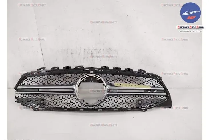 Grila Centrala Radiator originala cu senzori si camera Mercedes-Benz