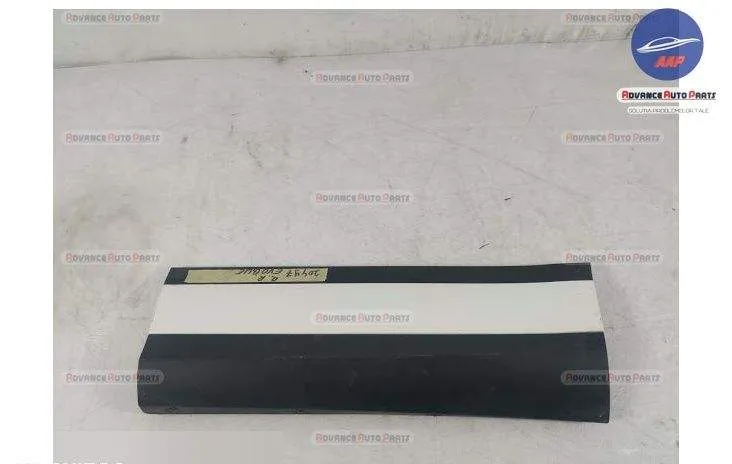 Bandou Usa Stanga Spate original Land Rover  Range Rover Evoque  L551