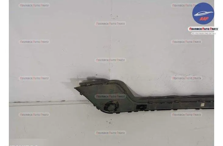 Ornament Spoiler Bara Spate R Dynamic original Vogue Land Rover  Range - Foto 6