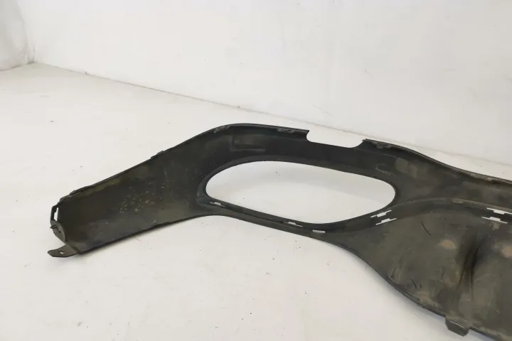 Fusta Spoiler Bara Spate Original In Stare Buna Mercedes-Benz  E-Class - Foto 5