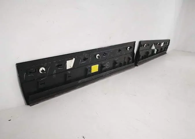 Bandou Usa Stanga Dreapta Fata original Land Rover  Range Rover Velar - Foto 5