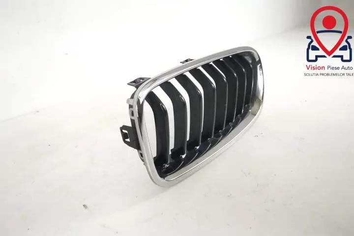 Grila Centrala Nara Stanga Originala In Stare Buna BMW  Seria 3  F30 [ - Foto 2