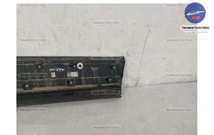 Bandou Usa Stanga Fata original Land Rover Range Rover Evoque L551 [20 - Foto 5