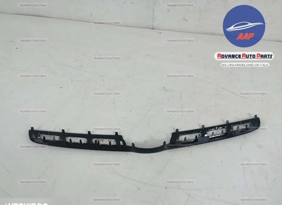 Ornament grila original Mercedes-Benz  GLA-Class  X156 [facelift] [201 - Foto 4