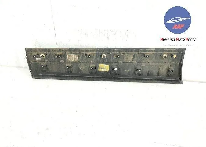 Bandou Usa Dreapta Fata original Land Rover  Range Rover Velar  1 [201 - Foto 4