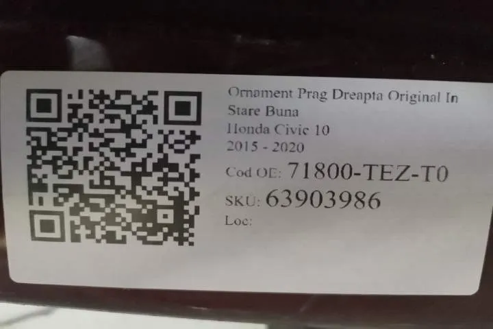 Ornament Prag Dreapta Original In Stare Buna Honda  Civic  10 [2015 - - Foto 7
