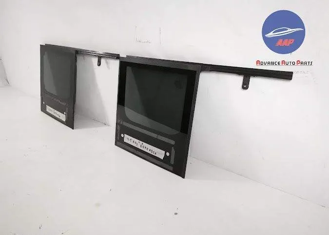 Geam Dreapta Spate original Land Rover Defender 2 [2019 - 2020] Land R - Foto 3
