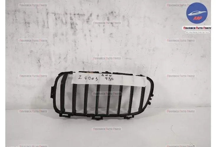 Grila Centrala Nara Stanga Sport originala BMW  Seria 3  6  [facelift]