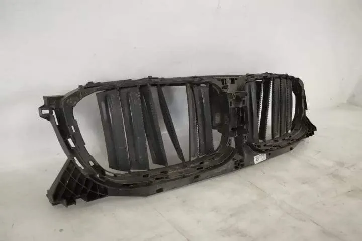 Deflector Aer Grila Centrala Original In Stare Buna BMW  X3  G01 [2017 - Foto 2