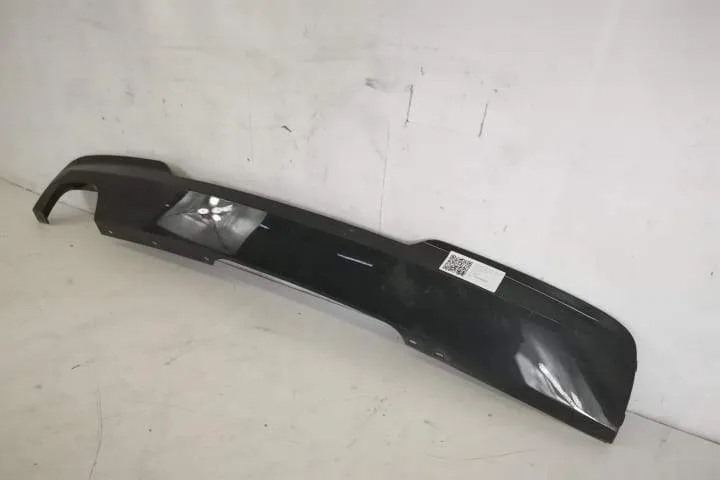 Ornament Fusta Spoiler Bara Spate Original In Stare Buna M Sport BMW - Foto 3