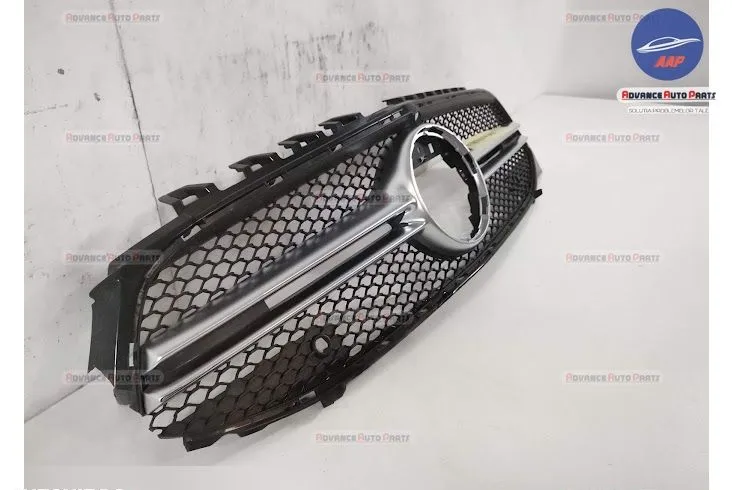 Grila Centrala Radiator originala cu senzori si camera Mercedes-Benz - Foto 2