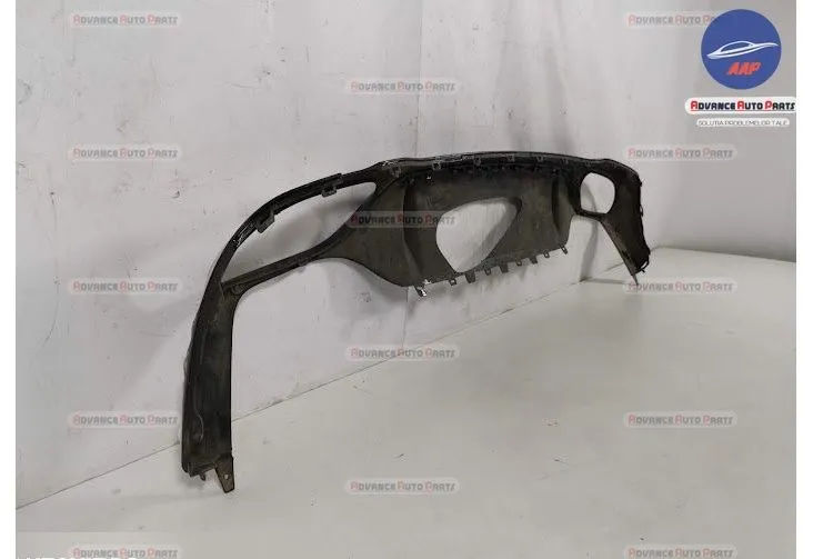 Spoiler Fusta Bara Spate original Cui Tractare Mercedes-Benz  E-klasse - Foto 5