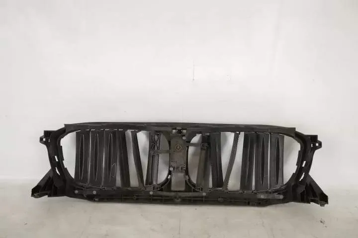 Deflector Aer Grila Centrala Original In Stare Buna BMW  X3  G01 [2017 - Foto 4