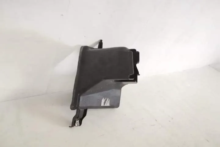 Deflector Aer Stanga Intercooler original in stare buna  BMW  Seria 7 - Foto 2