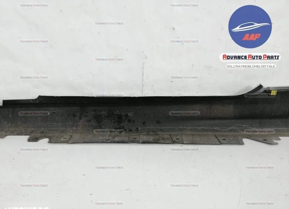 Prag Dreapta original BMW  Seria 3  E90/E91/E92/E93 [2004 - 2010] - Foto 6