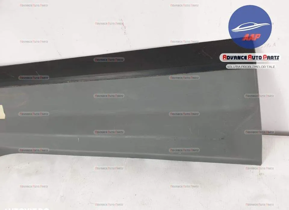 Bandou ornament usa stanga fata original in stare buna Land Rover  Fre - Foto 2