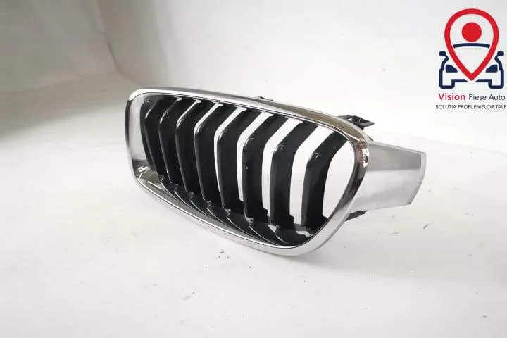 Grila Centrala Nara Stanga Originala In Stare Buna BMW  Seria 3  F30 [ - Foto 3