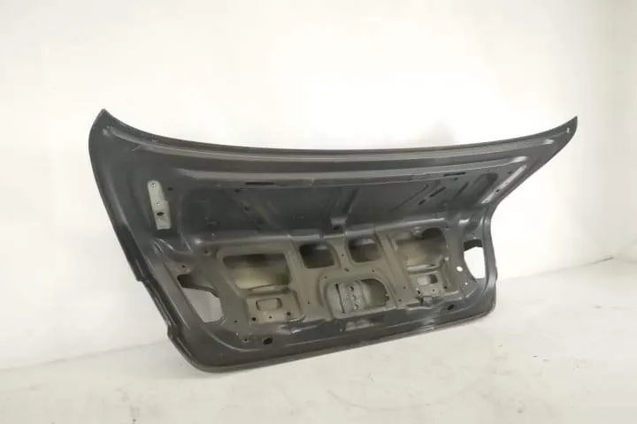 Haion Capota Portbagaj Original In Stare Buna BMW  Seria 5  F10 [2009 - Foto 5