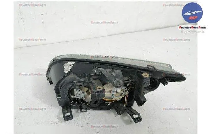 Far Dreapta original cu halogen Ford  Focus  2 [2004 - 2008] - Foto 4