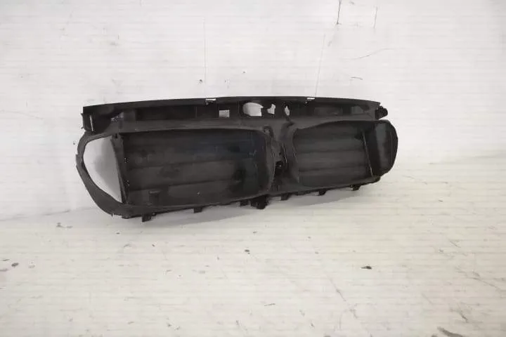 Hota Electrica Deflector Aer Original In Stare Buna BMW  Seria 5  F10 - Foto 2