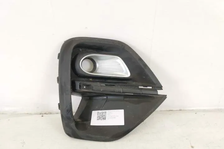 Grila Proiector Dreapta Originala In Stare Buna Kia  Sportage  4 [face