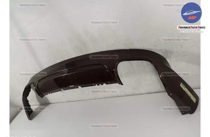 Spoiler Fusta Bara Spate original Maserati  Levante  1 [2016 - 2020] - Foto 5
