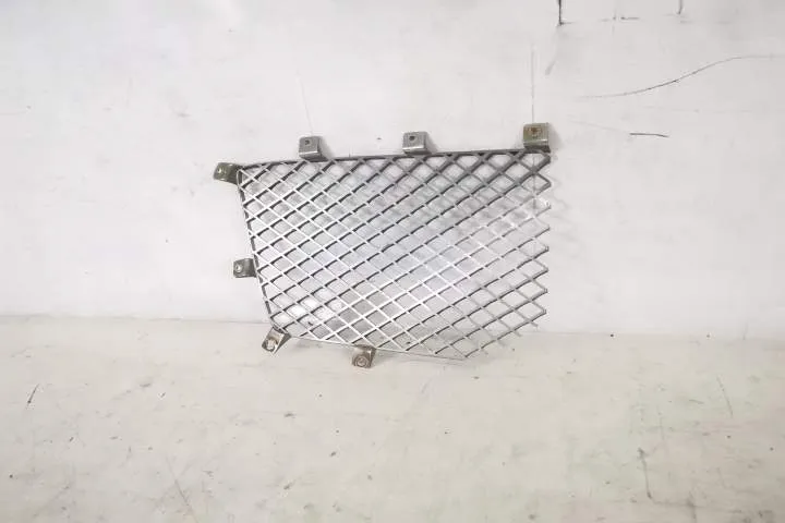 Grila Radiator Centrala Stanga Originala Avariata Bentley  Bentayga  1 - Foto 6