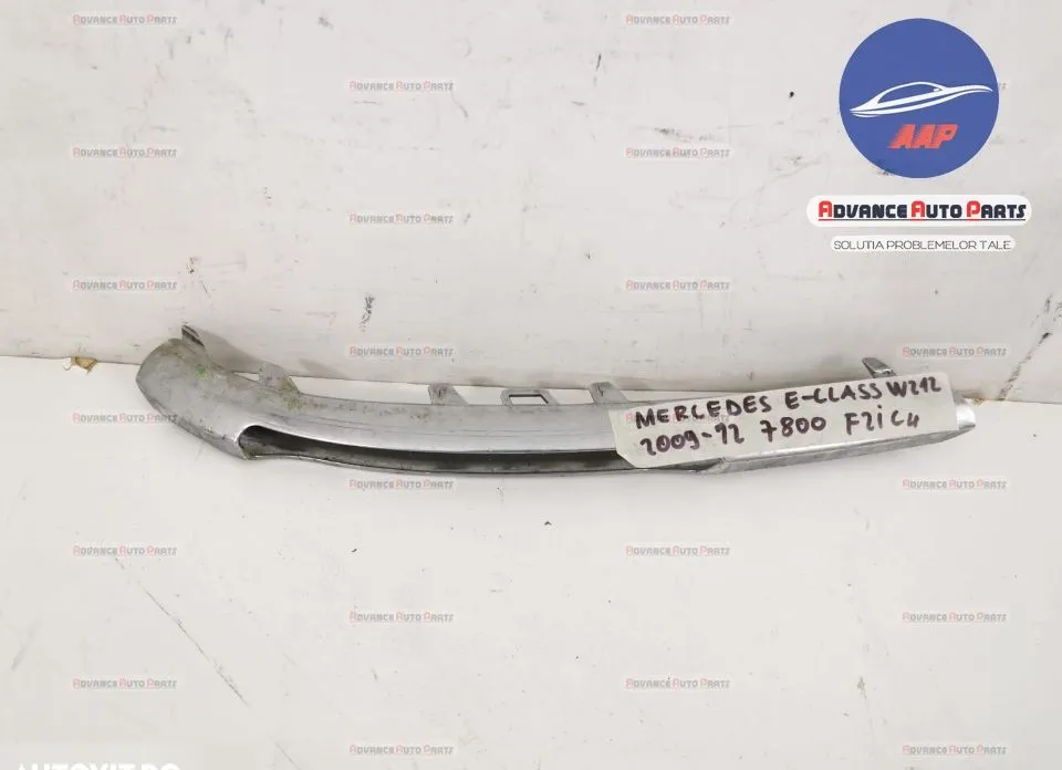 Ornament bara stanga original Mercedes-Benz  E-Class  W212 [2009 - 201 - Foto 2