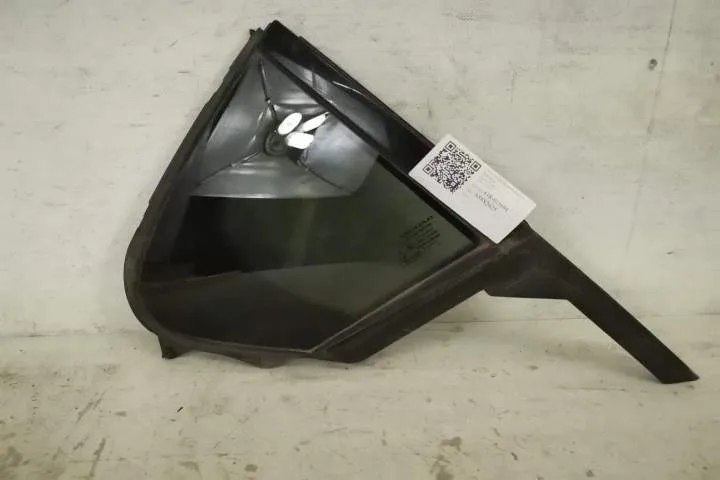Geam Dreapta Spate Original In Stare Buna Jaguar  XE  1 [2014 - 2019] - Foto 1