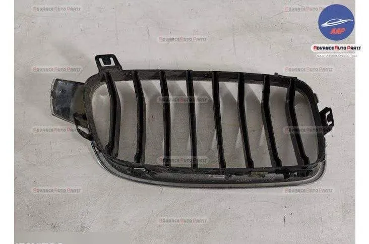 Grila Centrala Radiator Stanga BMW F30 F31 originala BMW  Seria 3  6 - Foto 4