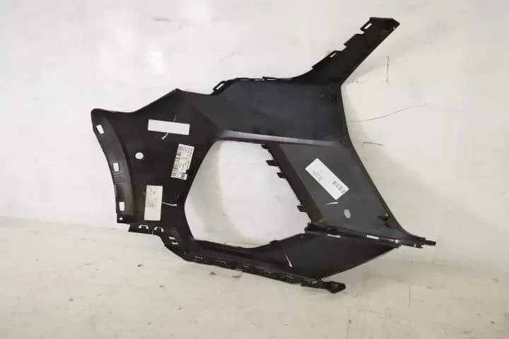 Flaps Ornament Bara Fata Dreapta Original In Stare Buna	 Audi  Q3  F3 - Foto 5