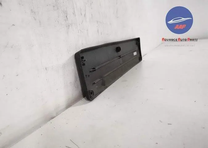 Suport Numar Nr original Land Rover  Discovery  5 [2016 - 2022] - Foto 4