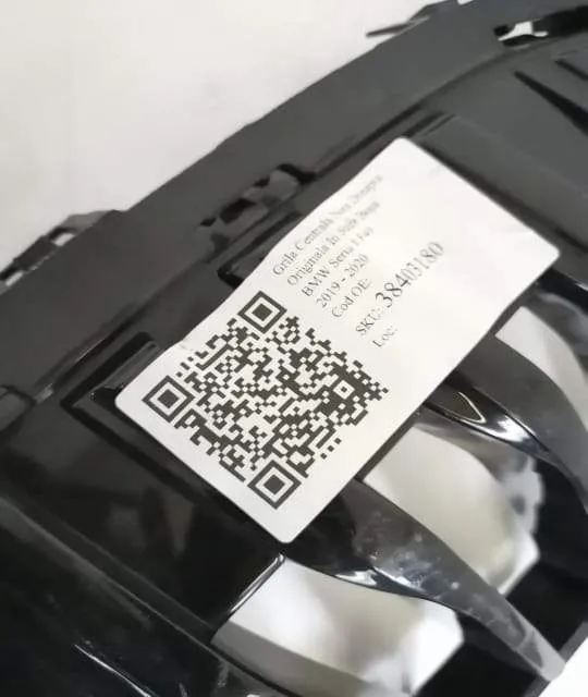 Grila Centrala Nara Dreapta Originala In Stare Buna BMW  Seria 1  F40 - Foto 8
