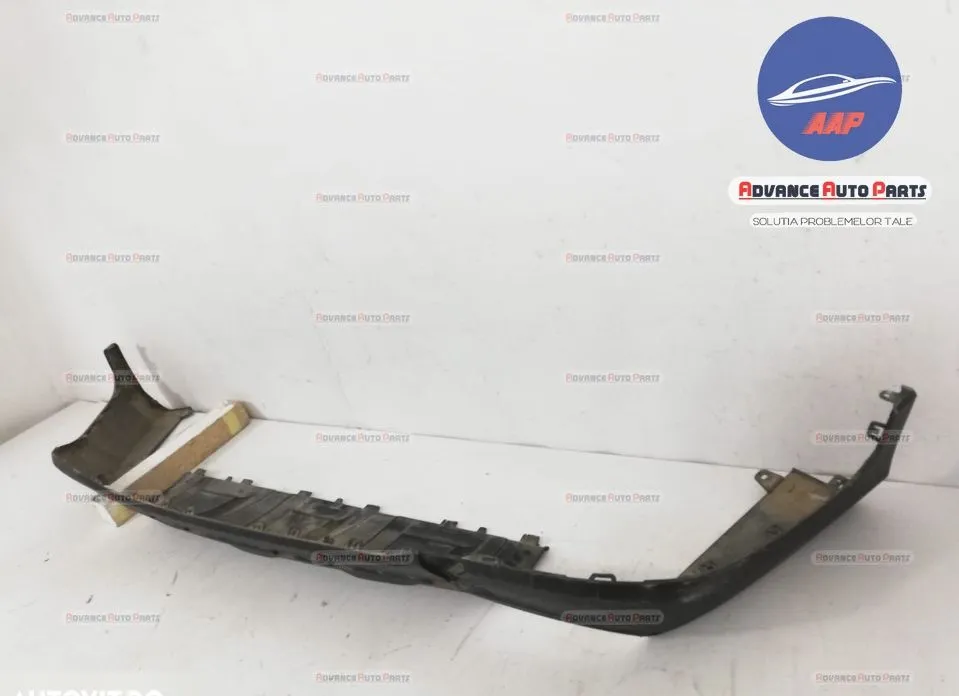 Spoiler fusta spate cu senzori originala in stare buna Mercedes-Benz - Foto 3