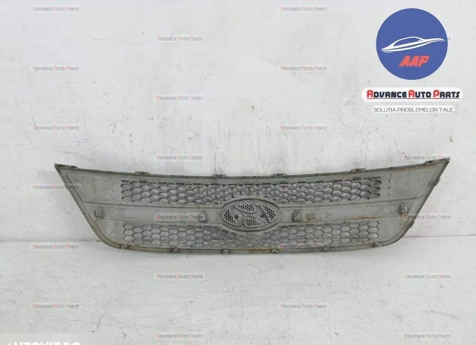 Grila centrala original in stare buna Hyundai  Starex  1 [2th facelift - Foto 3